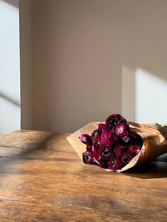 Thumbnail Image of Black Elegance Ranunculus