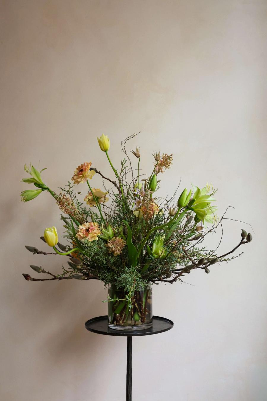Product image in gallery for Large Flower Arrangement | Item 2