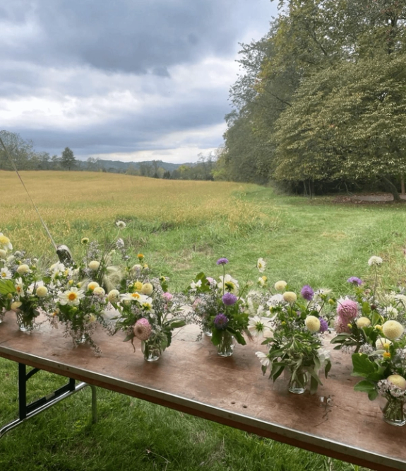 Fox Fodder Flowers image grid container slide 160