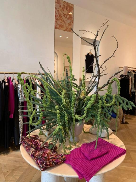 Fox Fodder Flowers image grid container slide 25