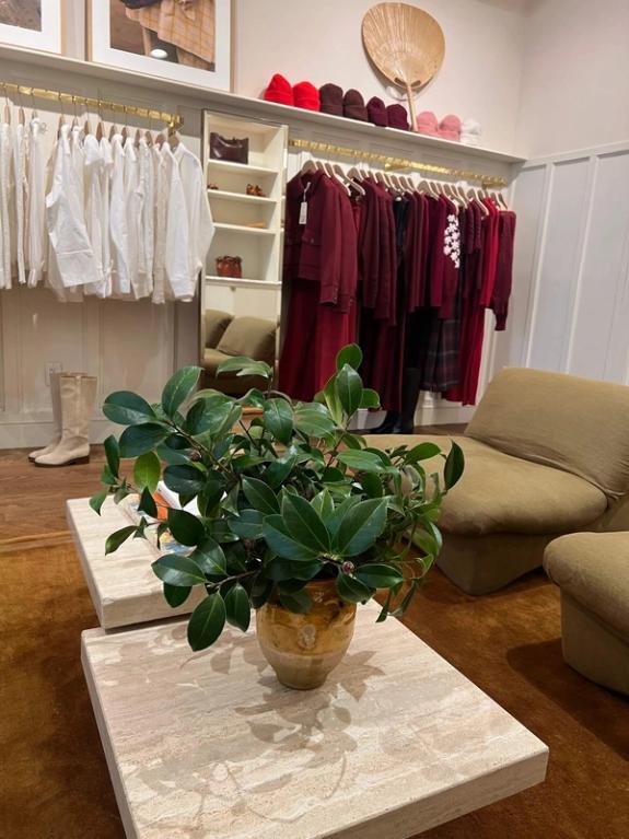 Fox Fodder Flowers image grid container slide 7