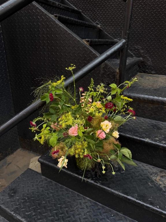 Fox Fodder Flowers image grid container slide 10