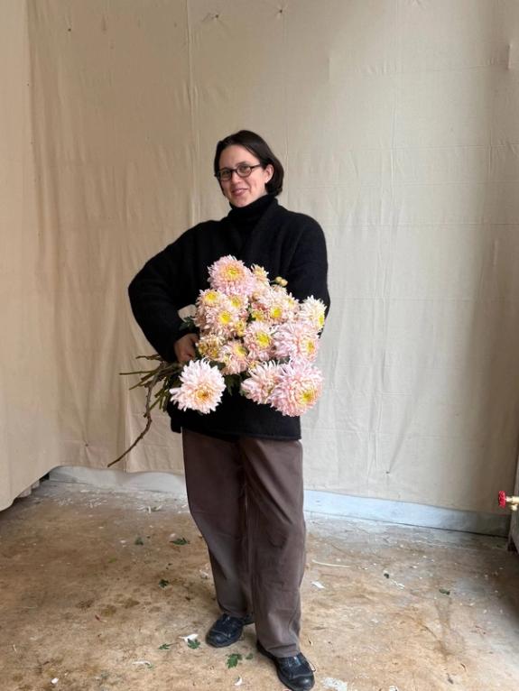 Fox Fodder Flowers image grid container slide 83