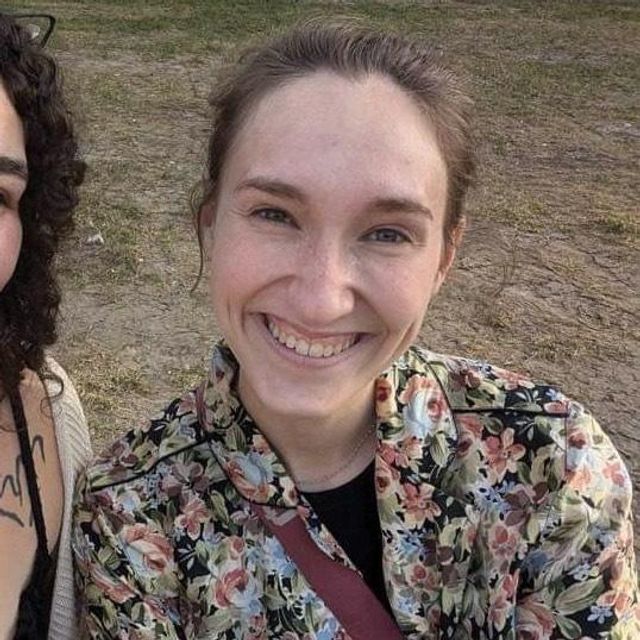 Savannah Campbell headshot