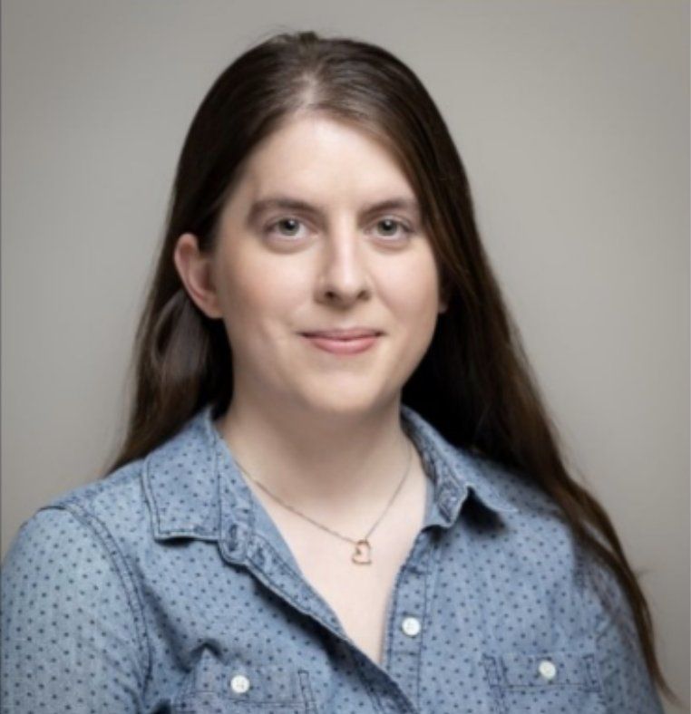 Alex Downey-Ging headshot