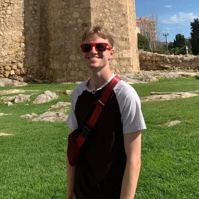 Scott Rousseau headshot