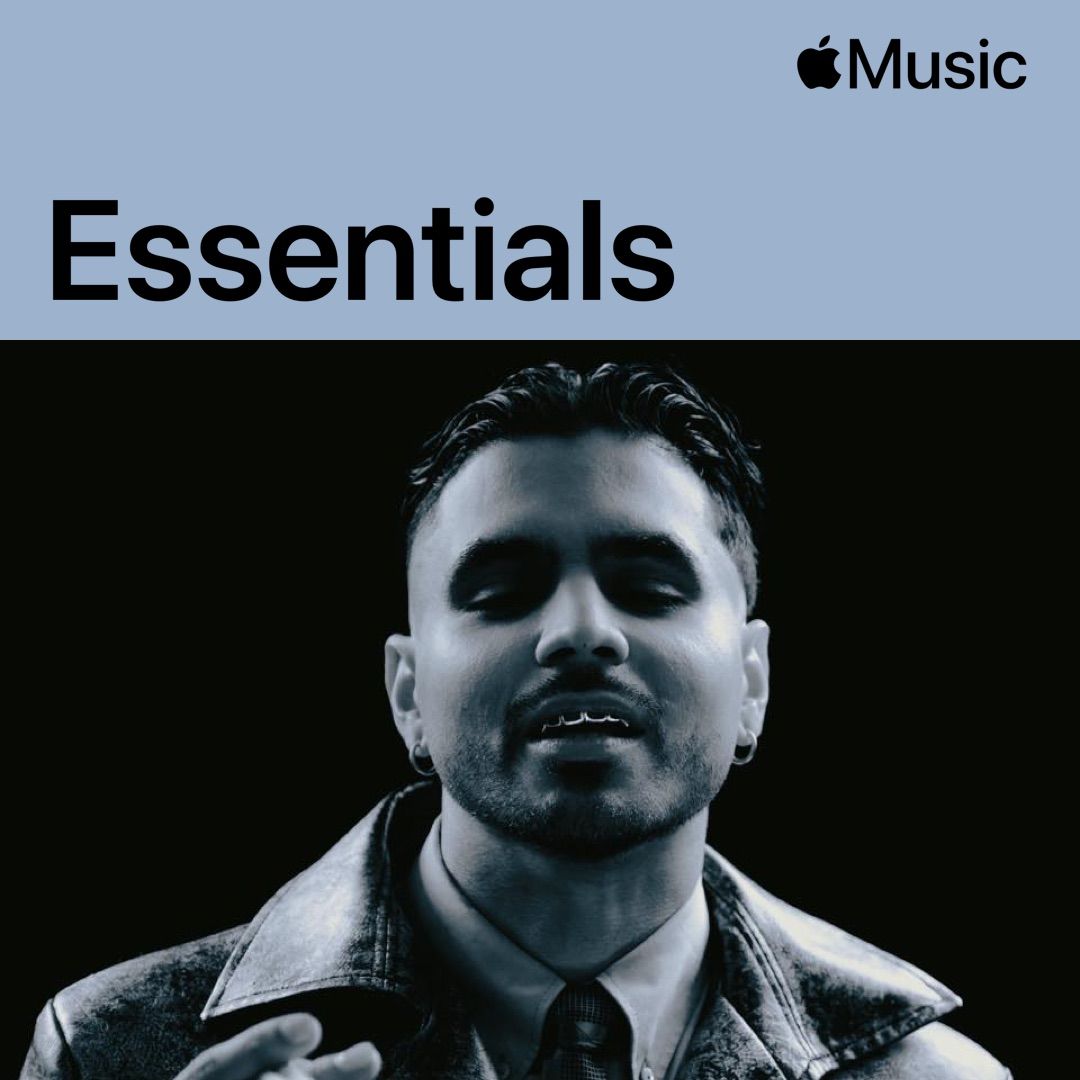 Álvaro Díaz Essentials