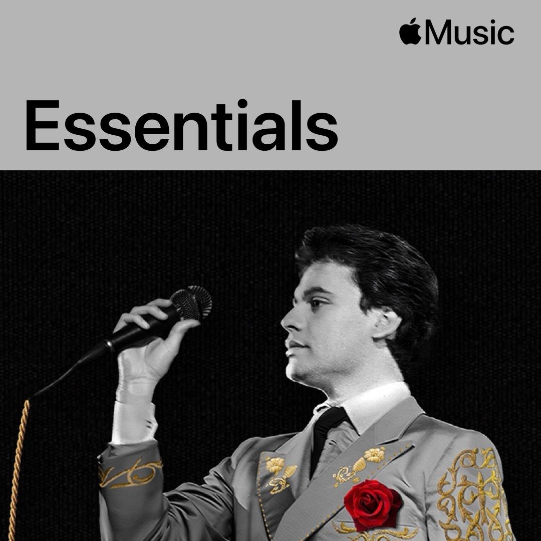 Juan Gabriel Essentials