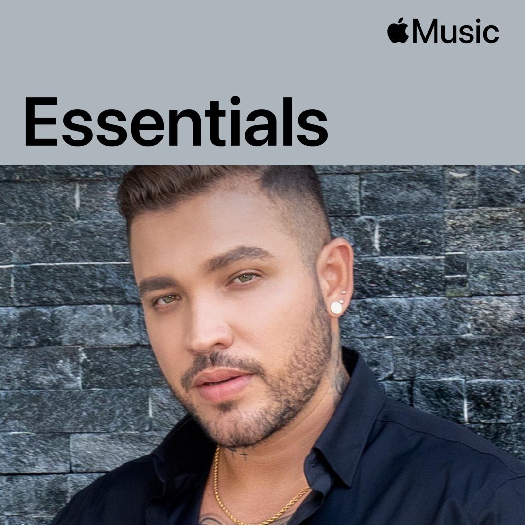 Jessi Uribe Essentials