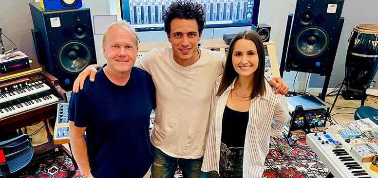Universal Music Publishing Nashville signs Marc Scibilia to exclusive, global publishing agreement