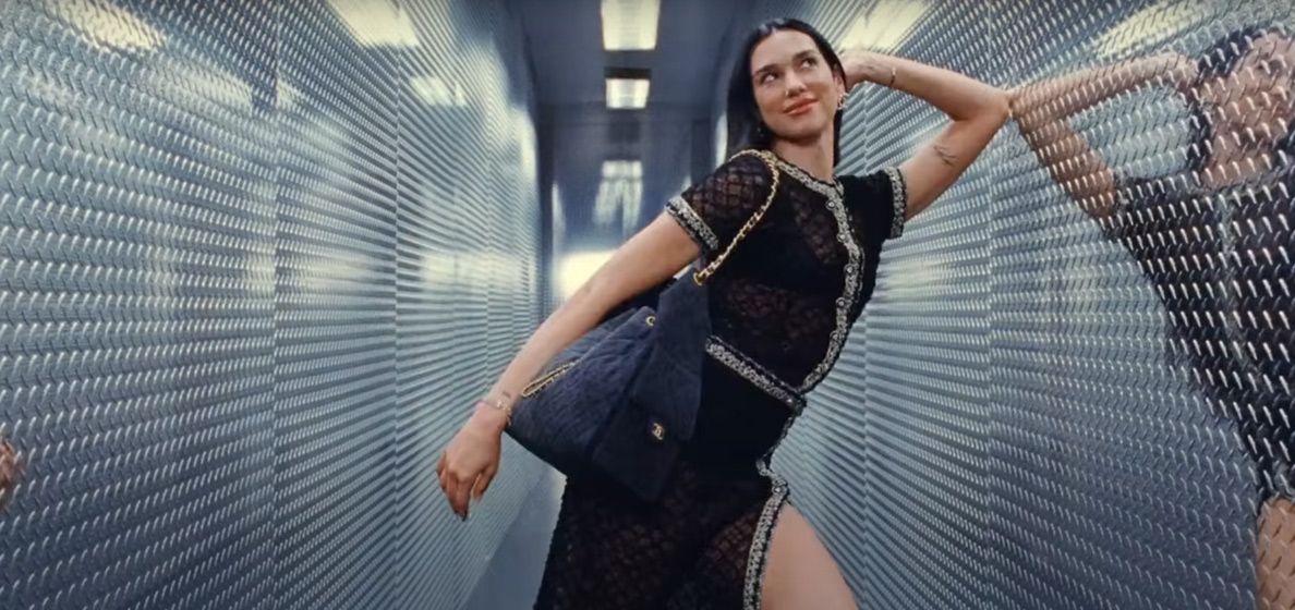 Fine Young Cannibals - ‘She Drives Me Crazy’ for Chanel
