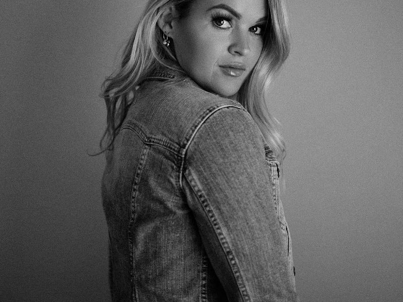 White Sheet Studios Boudoir