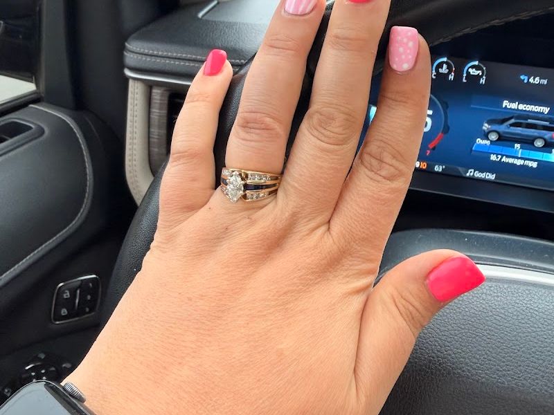 Dallas Nail Spa & Waxing