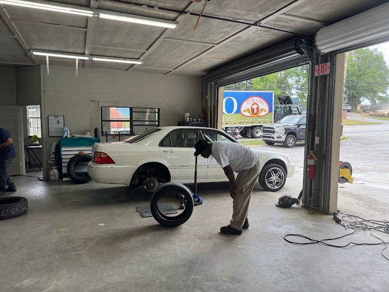 Villa Rica Tires