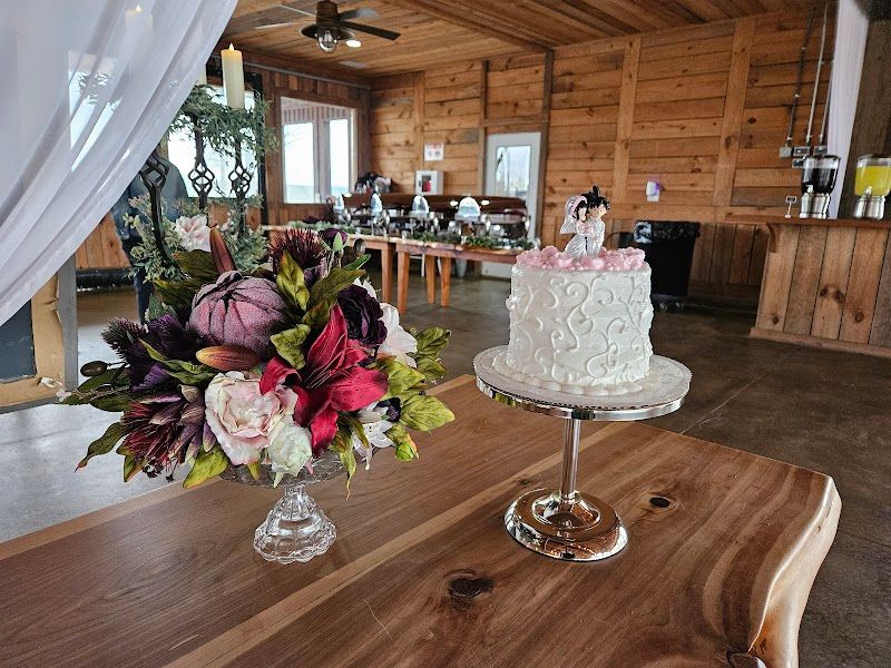Deb's Bakery & Craft Shop