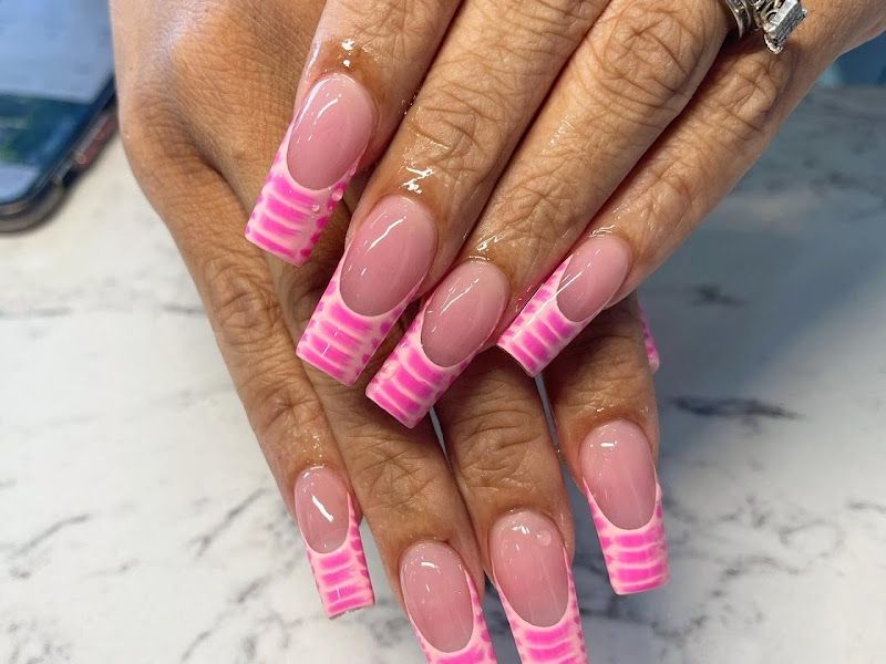 Top Nails