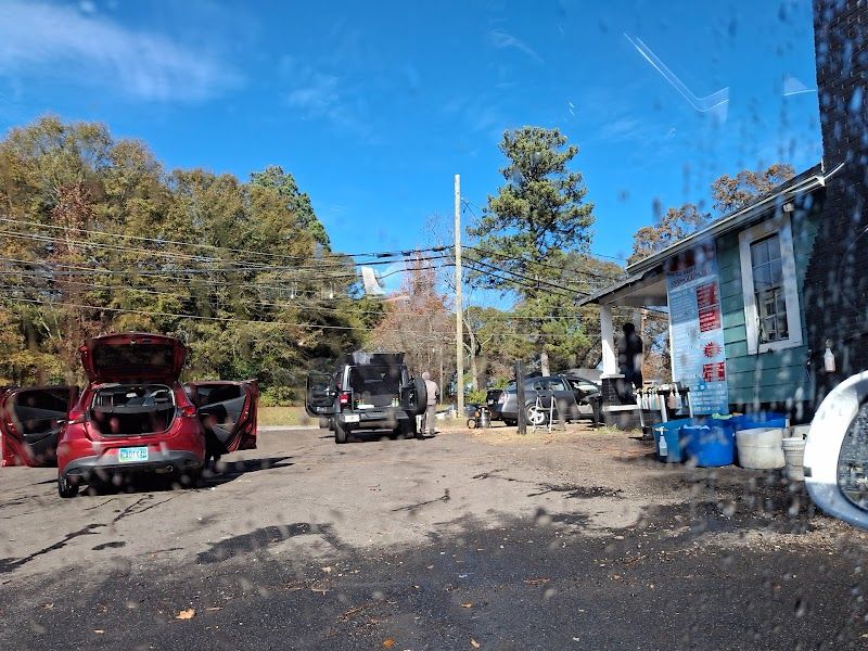 The Gonzalez Hand Car Wash