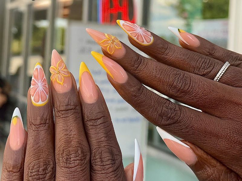 CITY NAILS 2