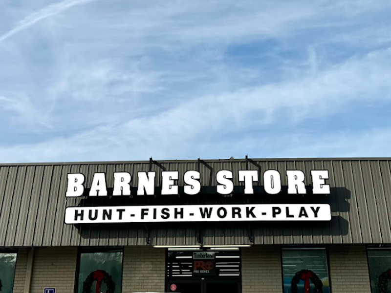 Barnes Store
