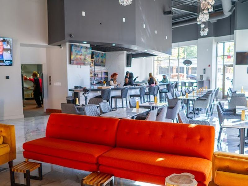 Twisted Pye Kitchen & Cocktails