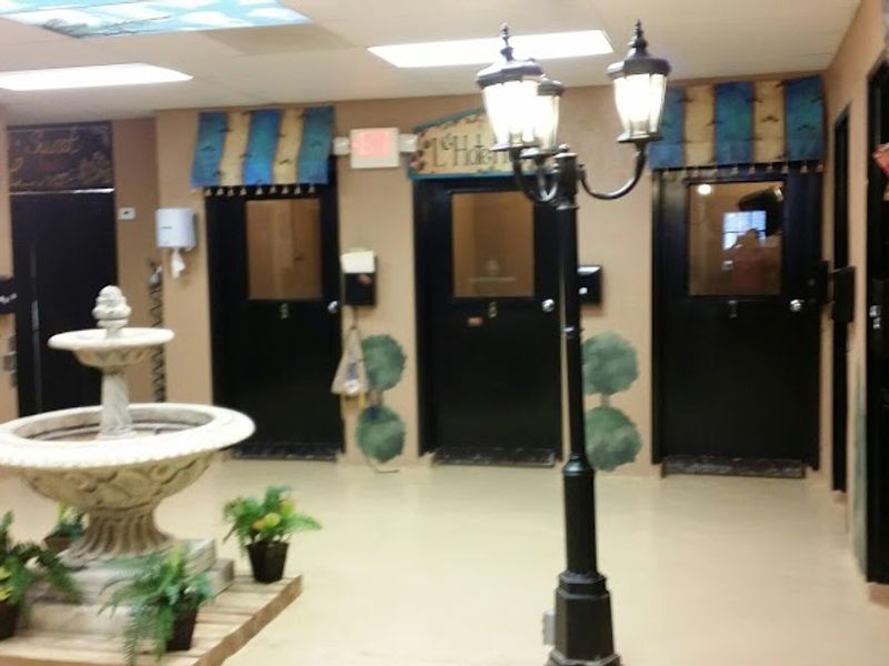 Royal Pet Resort