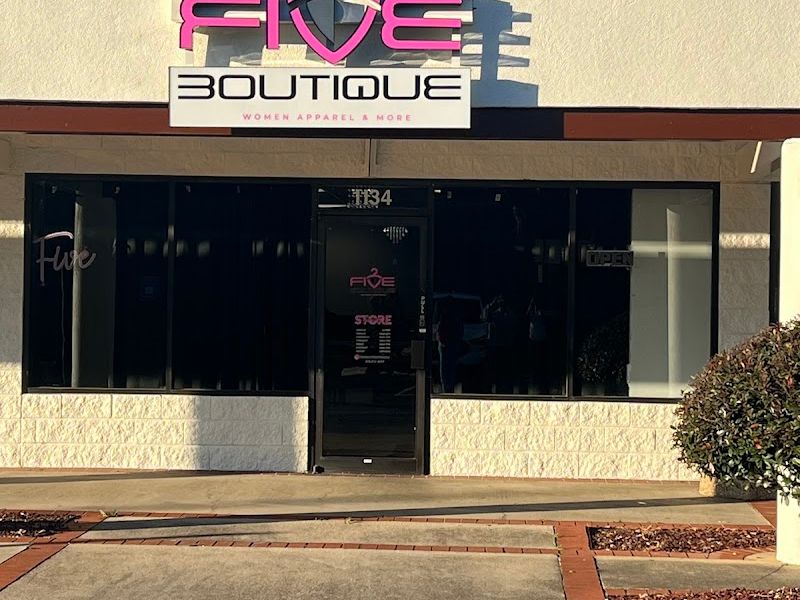 FIVE BOUTIQUE LLC
