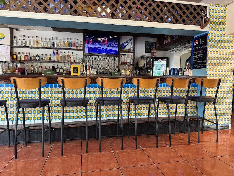 Luna y Sol Cantina