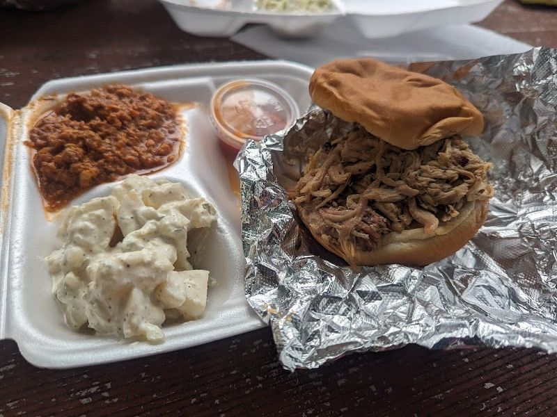 This Guy's BBQ And Stew