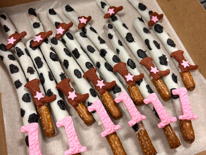 Jewel's Treats & More