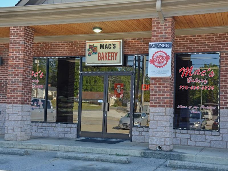 Mac's Bakery