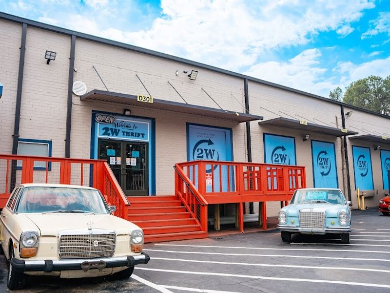2W Thrift Store