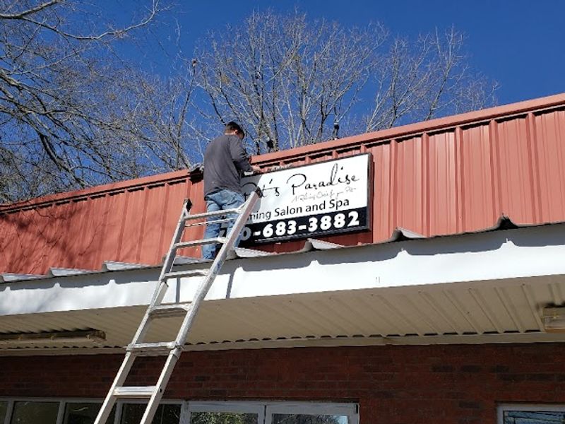 Pet's Paradise Grooming Salon and Spa