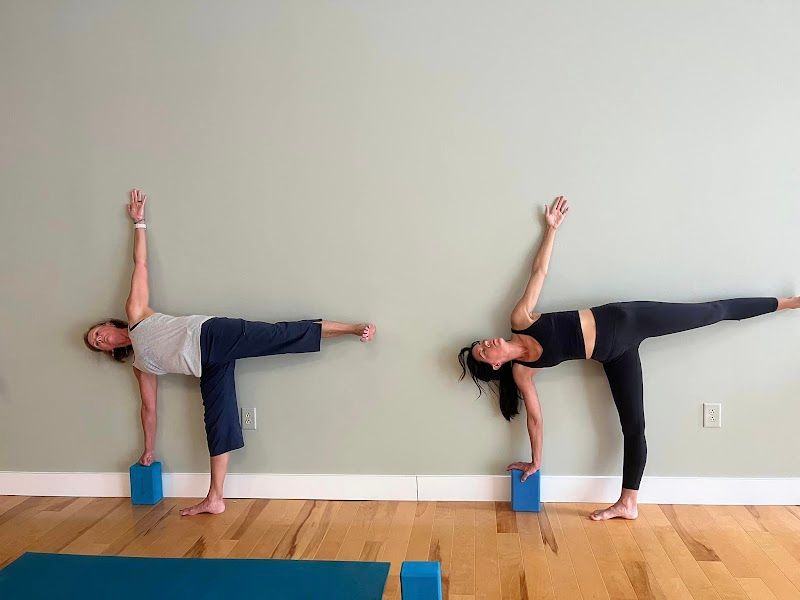 New Moon Yoga Studio (Cool Springs)
