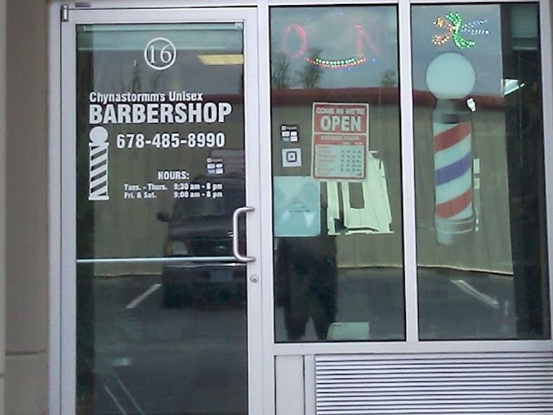 ChynaStormm's Unisex Barber shop