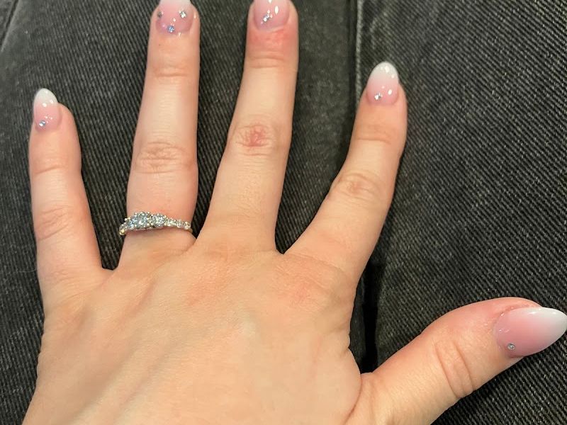 Lee’s Nail Bar
