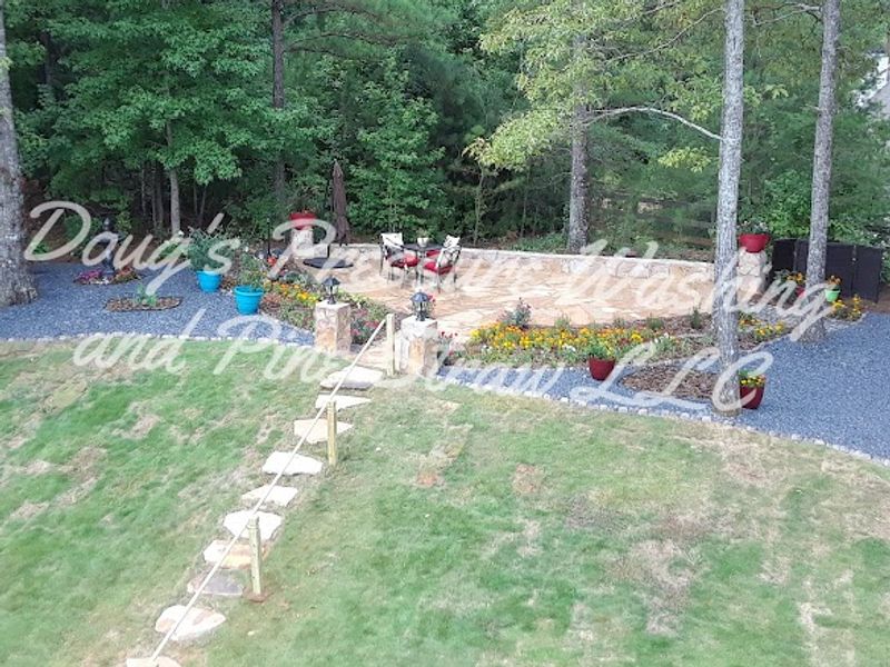 Doug's Pine Straw