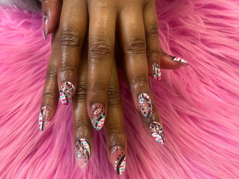 Prettynpolished by Sa’Lay Llc ( Nails & Beauty)
