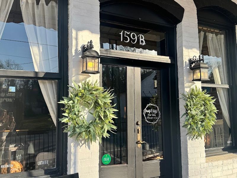 Painted Roots Salon