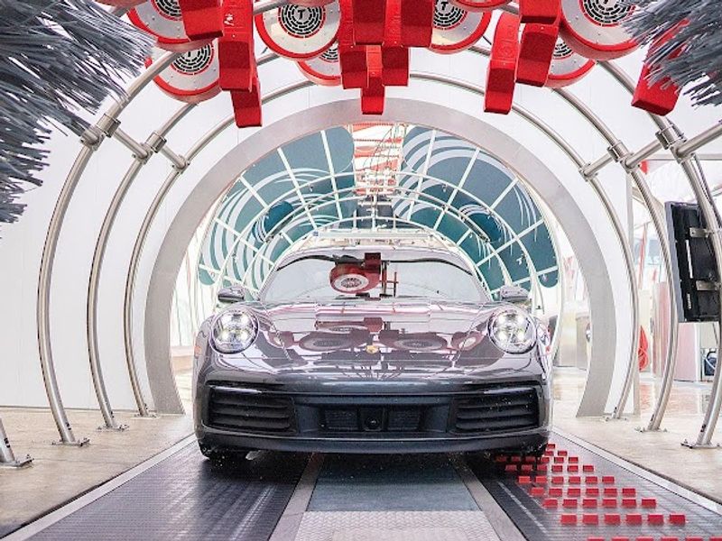 Tommy's Express® Car Wash