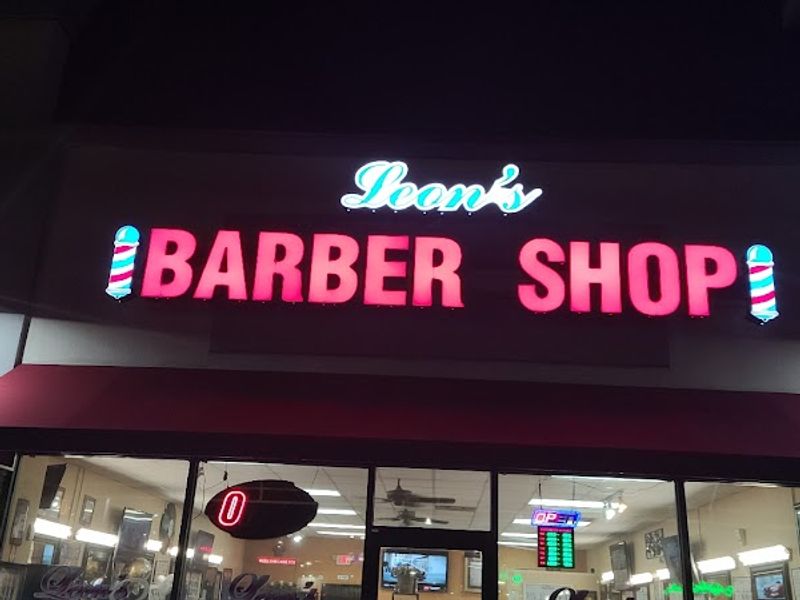 Leon's Cuts & Styles