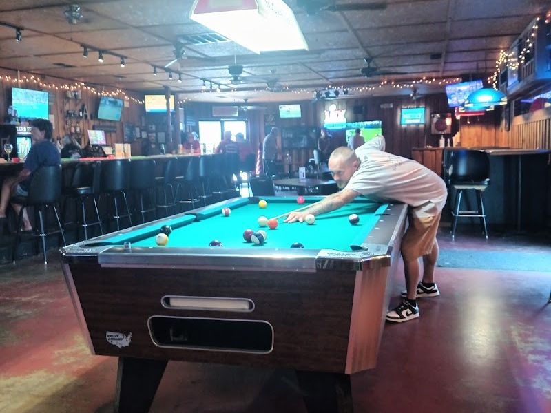 Danthony's Grill & Bar