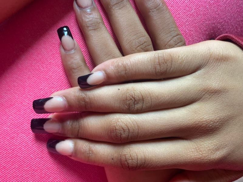 Classic Nails in Dallas GA