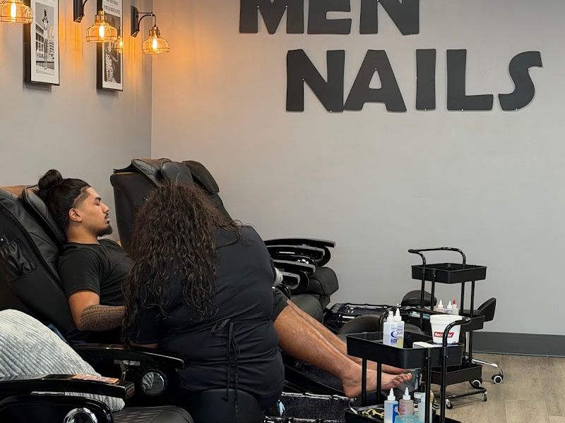 FMO A FINE GROOMING DEN FOR MEN