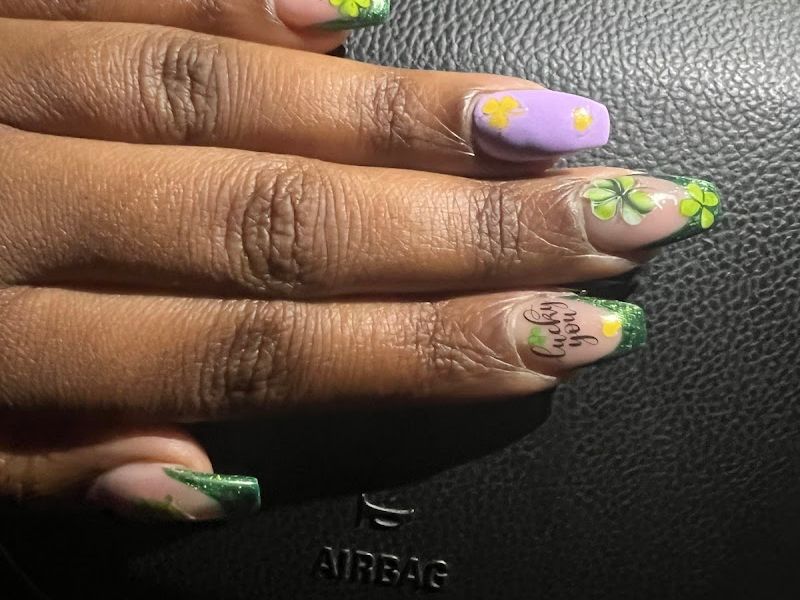 Hiram Nail Spa