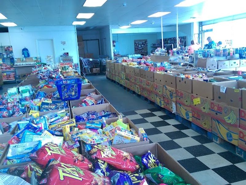 Mandy's Discount Grocery