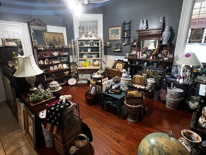 The Heirloom Store