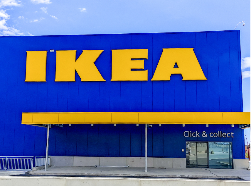 Fachada del recinto comercial de Ikea Ibérica, Almería