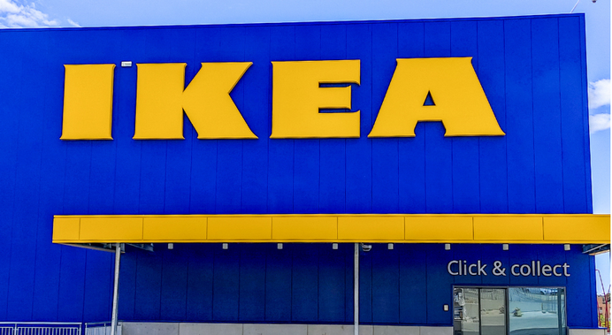 Fachada del recinto comercial de Ikea Ibérica, Almería