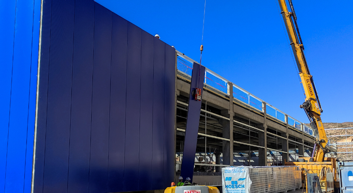 Construcción de cerramiento de área comercial Ikea, Almería
