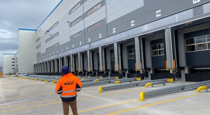 Instalaciones logísticas Amazon, Onda